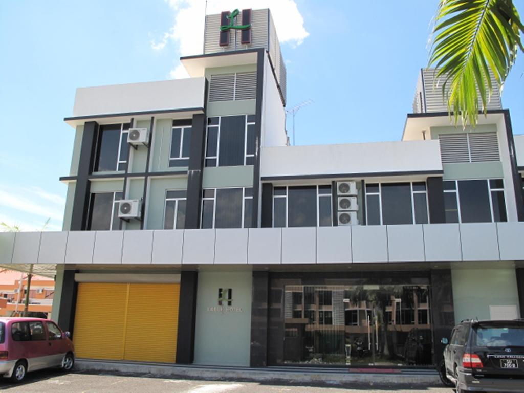 Labuk Hotel Sandakan Exterior photo