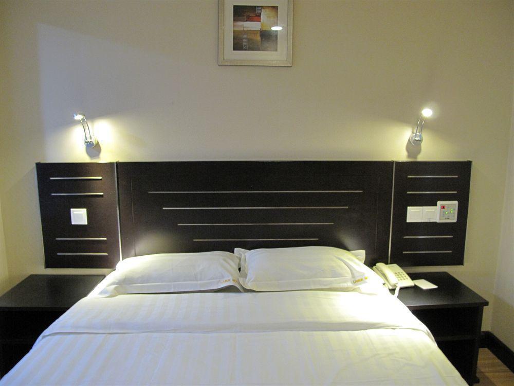 Labuk Hotel Sandakan Exterior photo