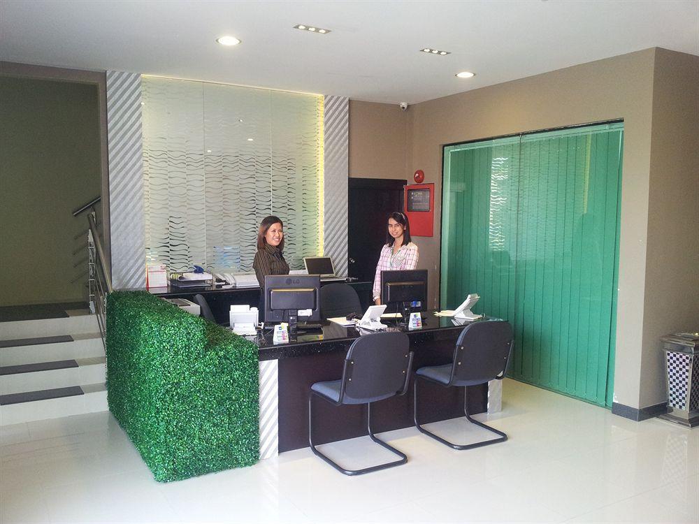 Labuk Hotel Sandakan Exterior photo